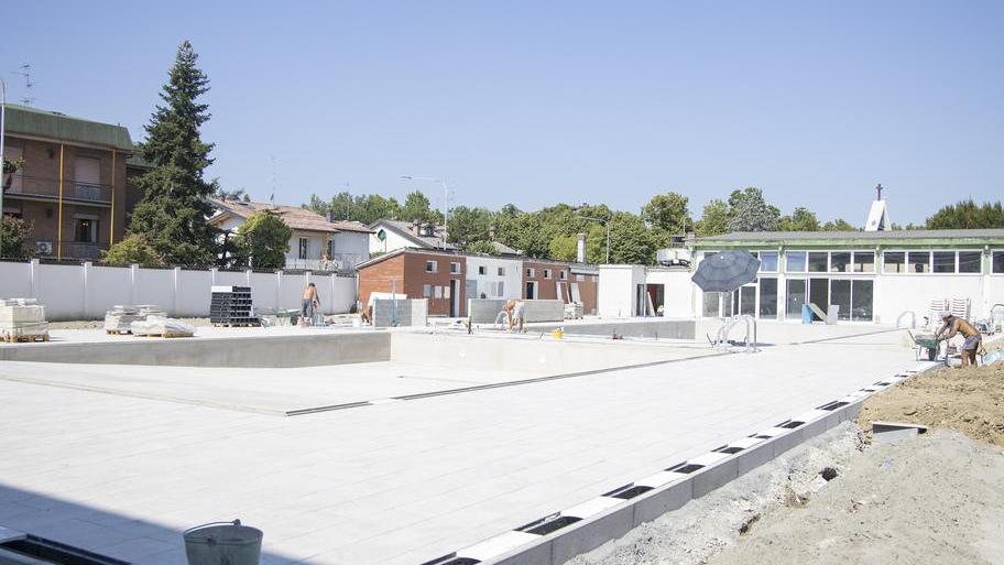 Modena Doppia vasca e aree verdi Ecco la nuova piscina Cdr