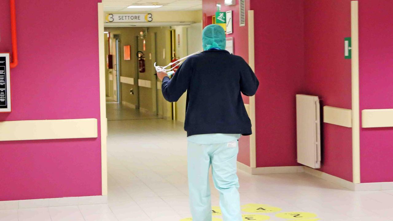 «Cinque impegnative urgenti, ma non riesco a fare l’esame»
