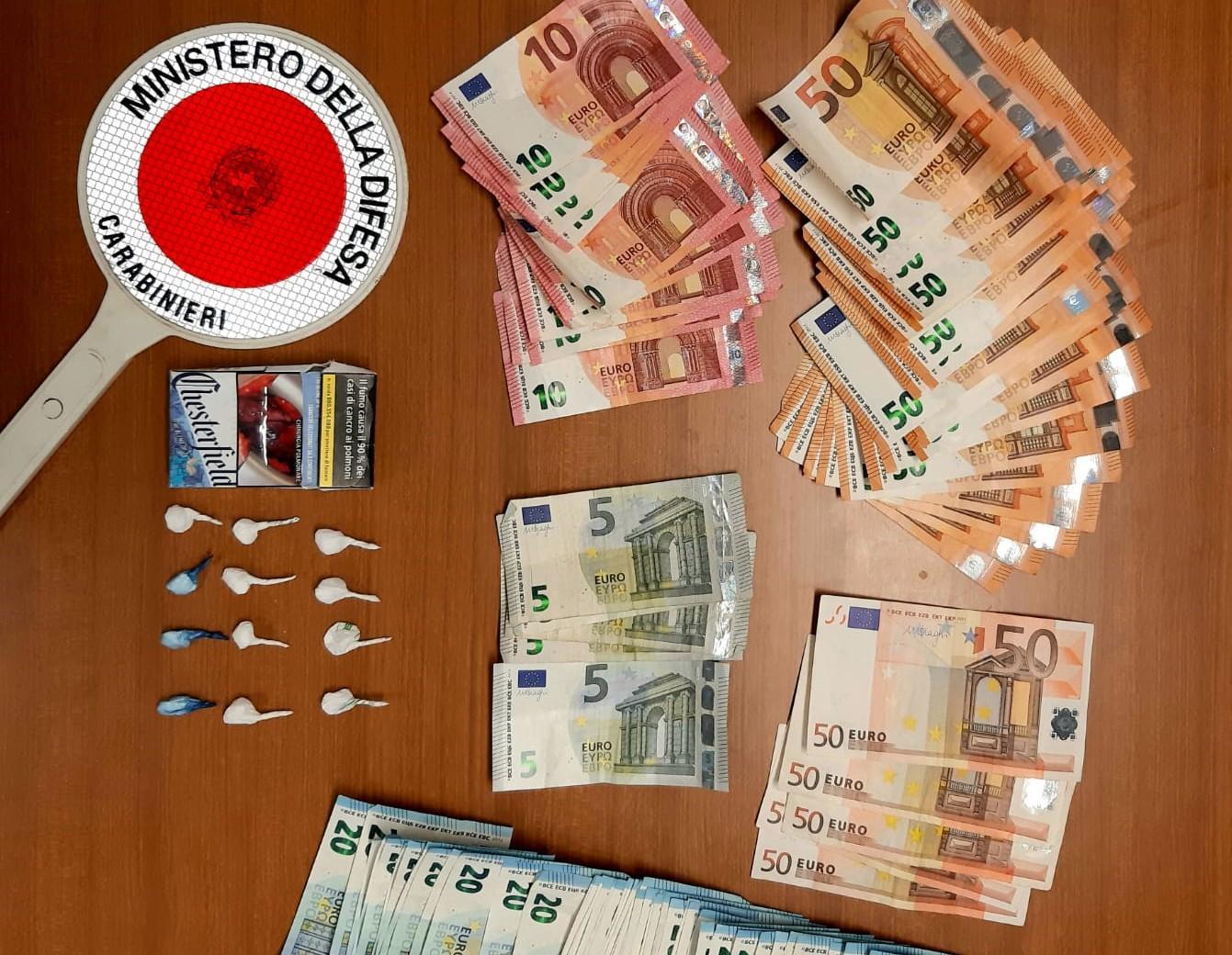 In pizzeria la "margherita" ma anche cocaina: denunciato ristoratore di Iglesias 