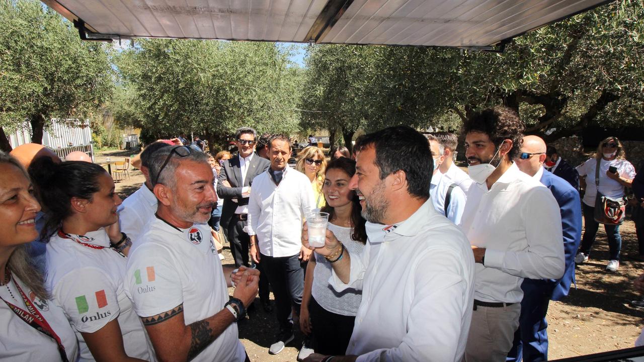 Matteo Salvini a Bagnolo nella sede dell'associazione Streamo