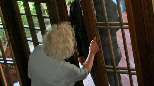 Bomporto. Si fingono operaio e carabiniere Genitori dell’ex sindaco derubati