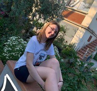 Travolti padre e figlia in Vespa Muore la ragazza di 16 anni