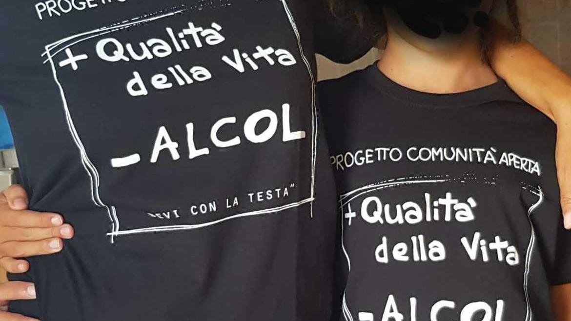 Una maglietta per dire no all’abuso di alcol