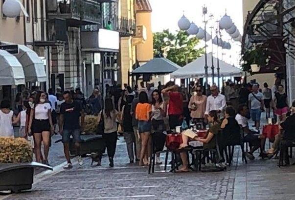 Movida sì, ma sicura Test Covid e per l’alcol dedicati ai giovani 