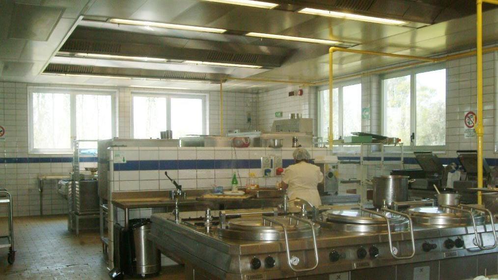 Pietrasanta Sviluppo cerca nuovi clienti per il servizio mensa