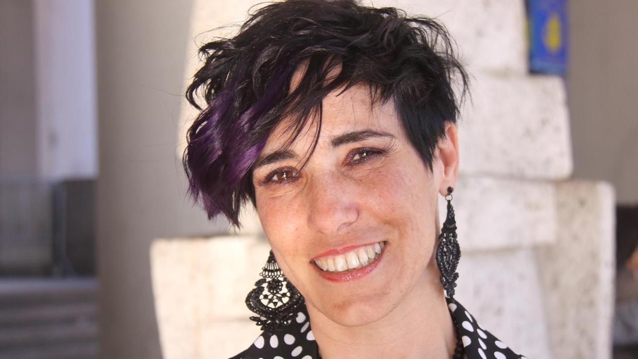 «Pazienti psichiatrici o pacchi postali?»