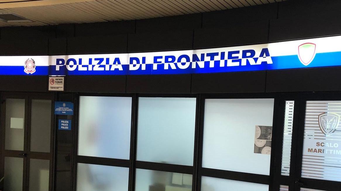 La frontiera dimenticata solo 6 poliziotti al porto
