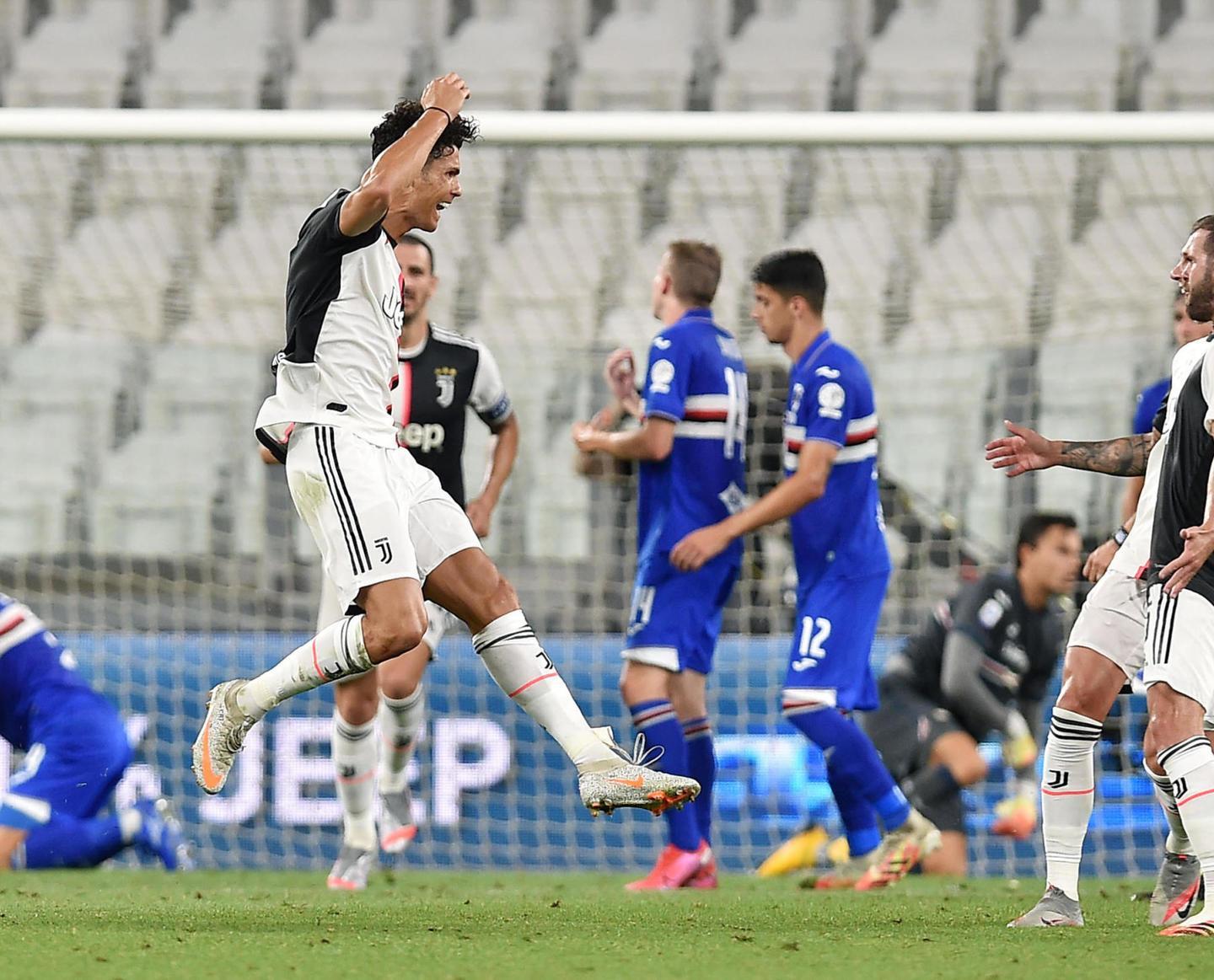 La gioia di Cristiano Ronaldo dopo il gol che ha sbloccato la partita con la Sampdoria