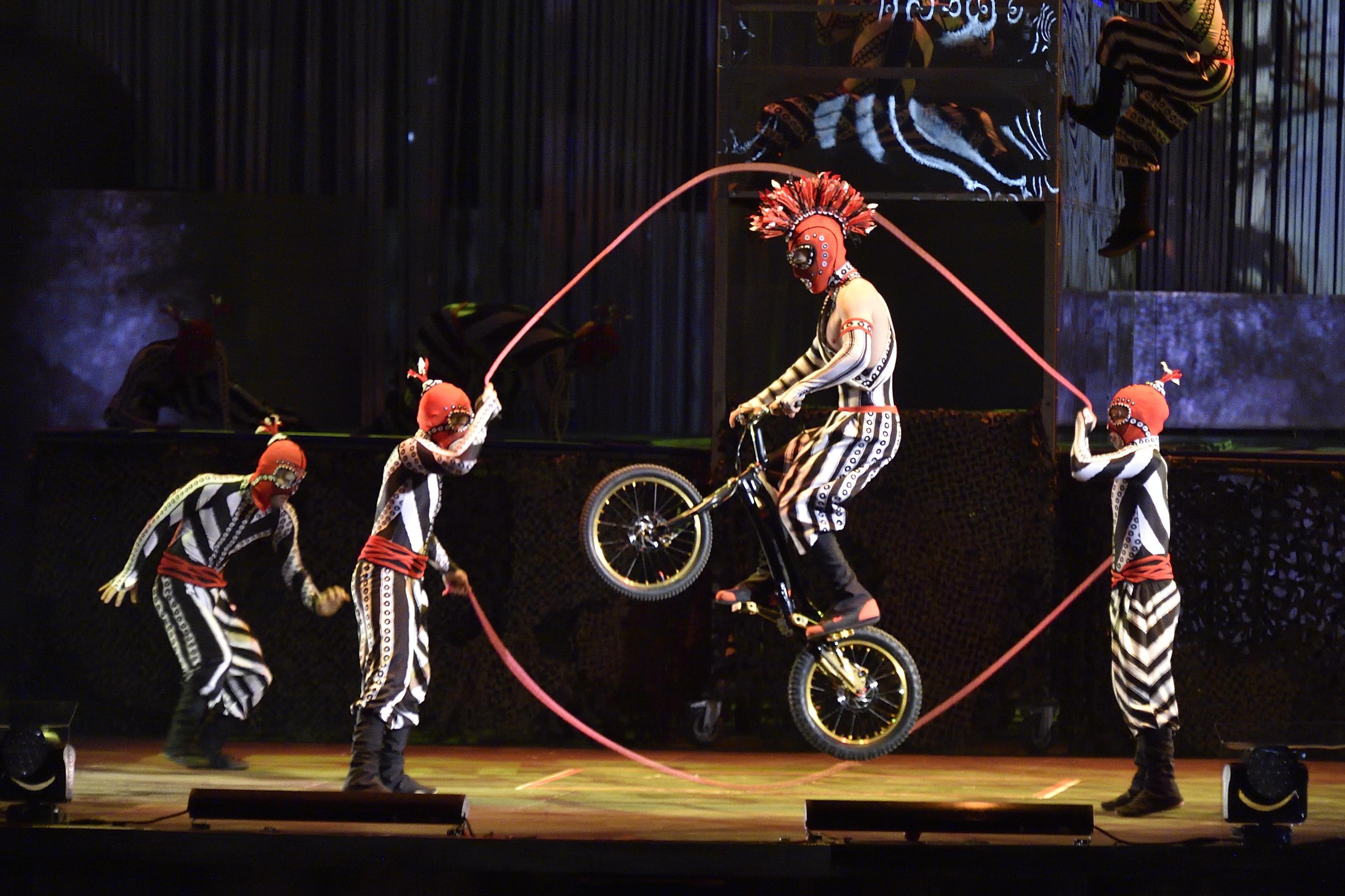 Uno spettacolo di artisti del circo, immagine di repertorio