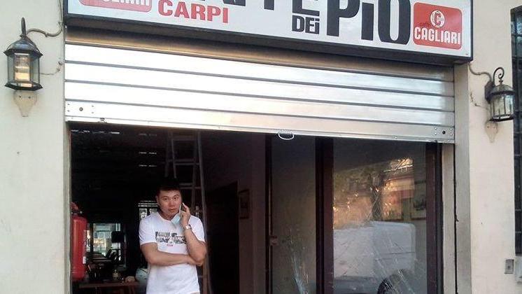 Carpi. Bar chiuso per sette giorni e assaltato con auto “ariete”