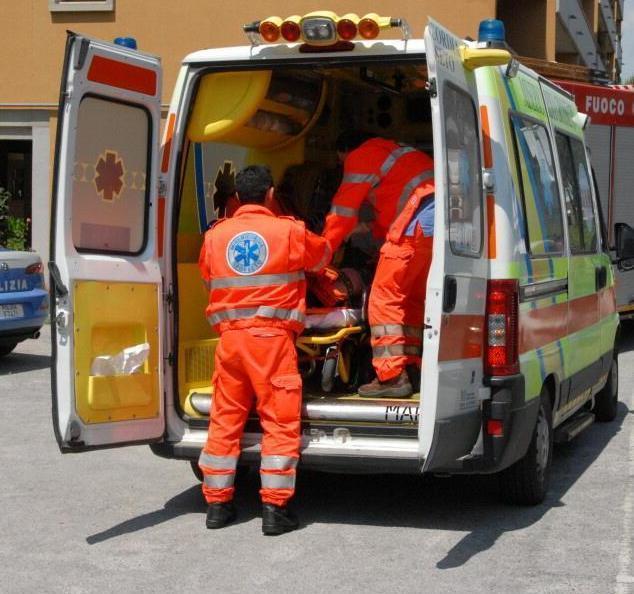Borse di alcolici: lo sballo dei minorenni alla movida