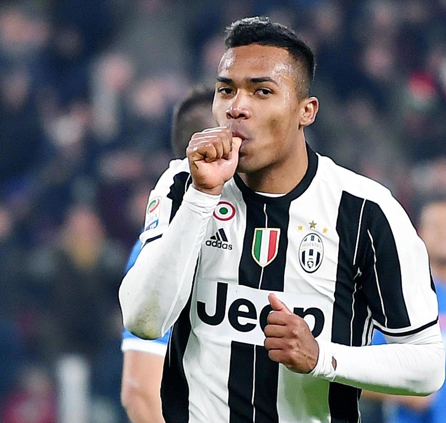 Alex Sandro Meno brillante, più “tattico”