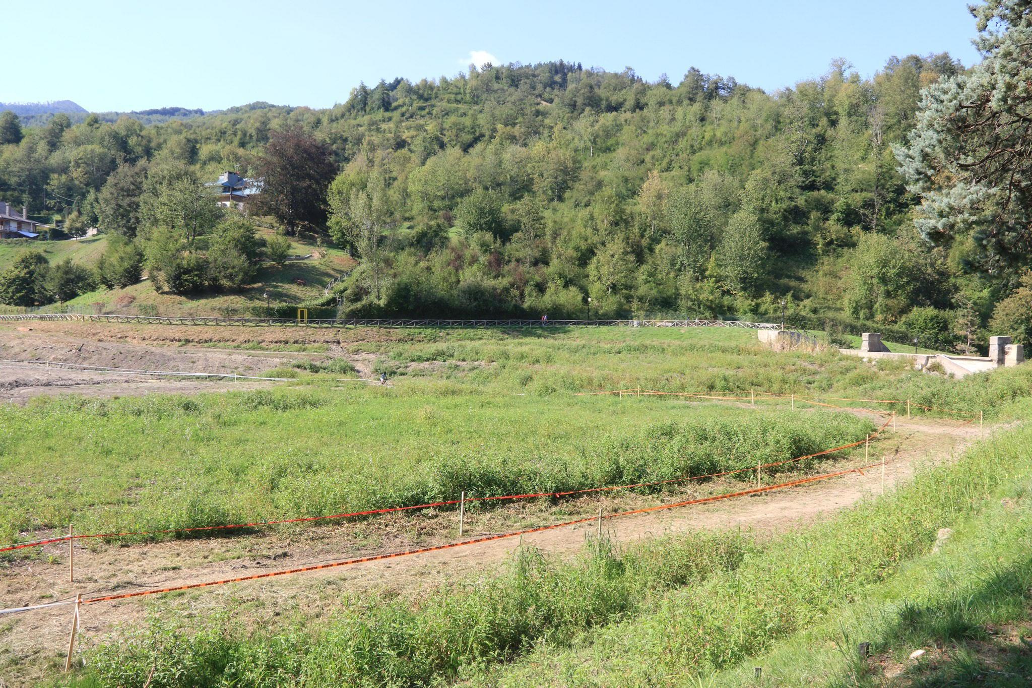Campi incolti al posto del lago Fiorenzo