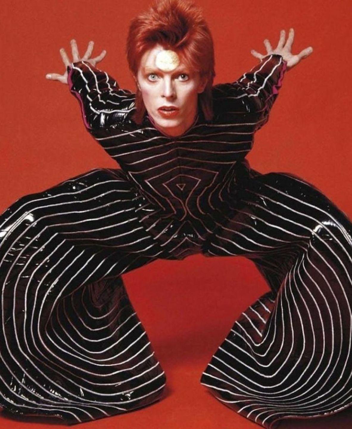  Yamamoto, addio allo stilista che “creò” Ziggy Stardust