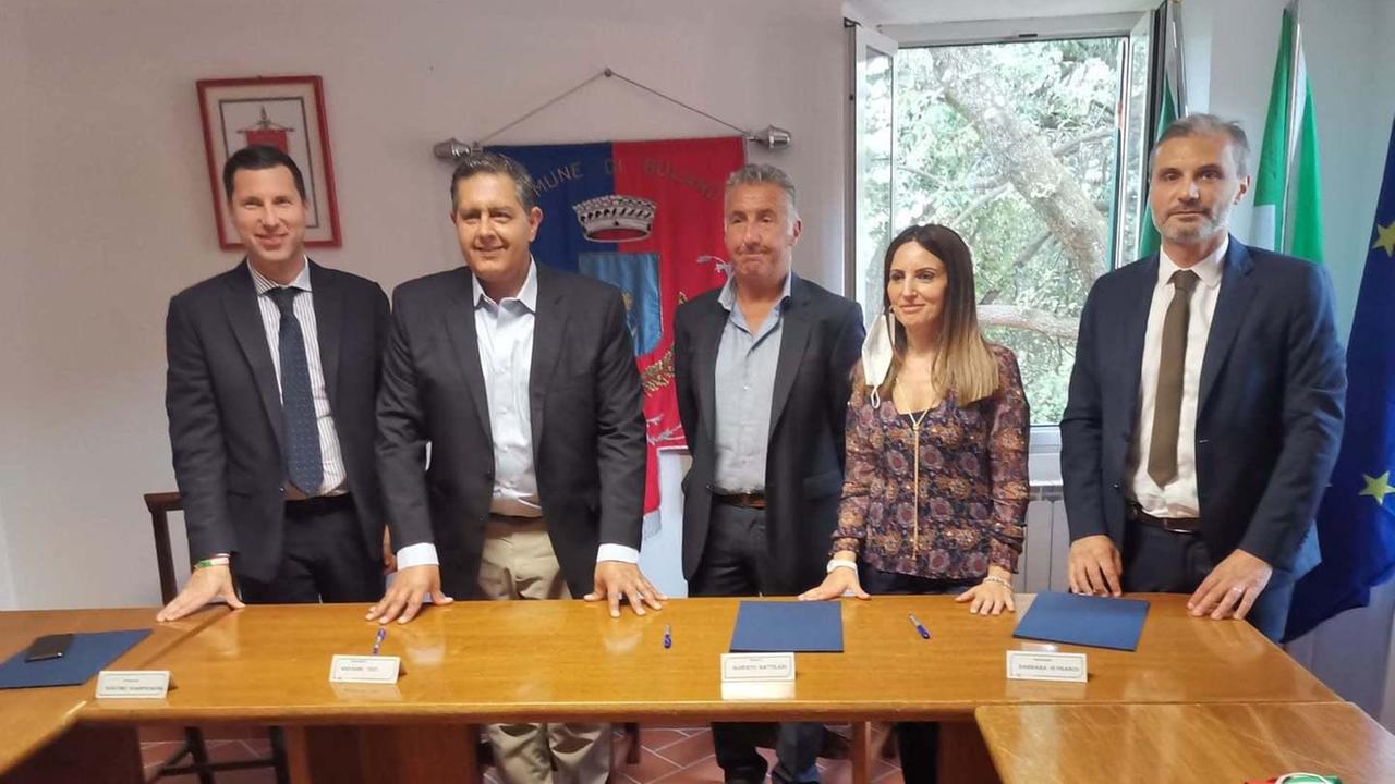 Via ai lavori sulla strada tra Podenzana e Bolano Traffico interrotto