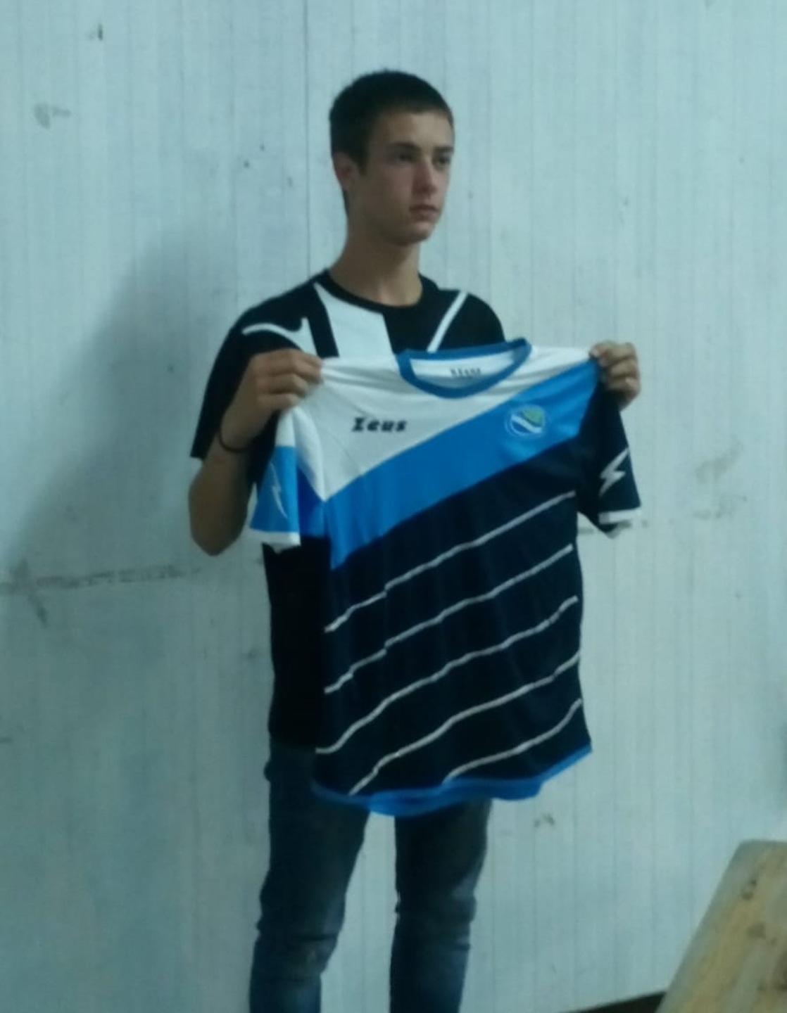 Bel salto per Alex Prenci classe 2002 di Serricciolo Ingaggiato dal Magra Azzurri