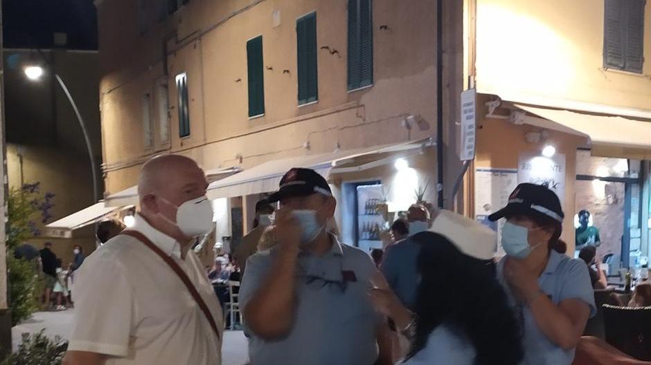 Senza mascherina, multa da 400 euro Turista contesta ordinanza sindacale