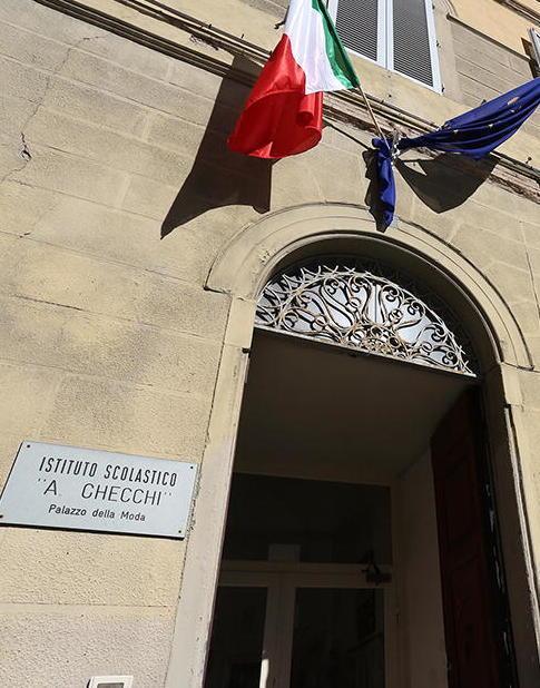 Piano da 300.000 euro per adeguare le aule alle misure anti-Covid 