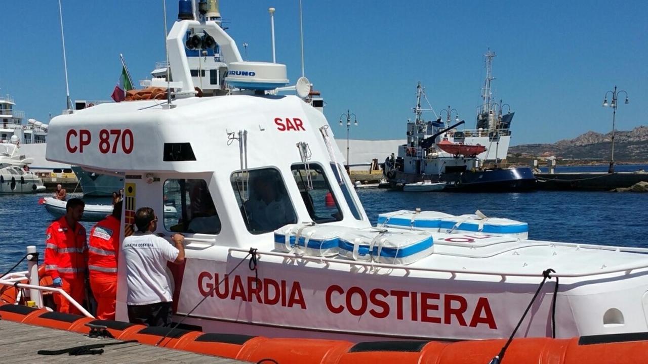 Certificati falsi: 46 marittimi dal gup