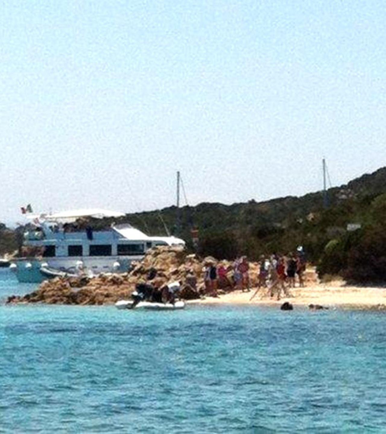 Al Cavalieri non si sbarca ma solo dalle 10.30 alle 16 