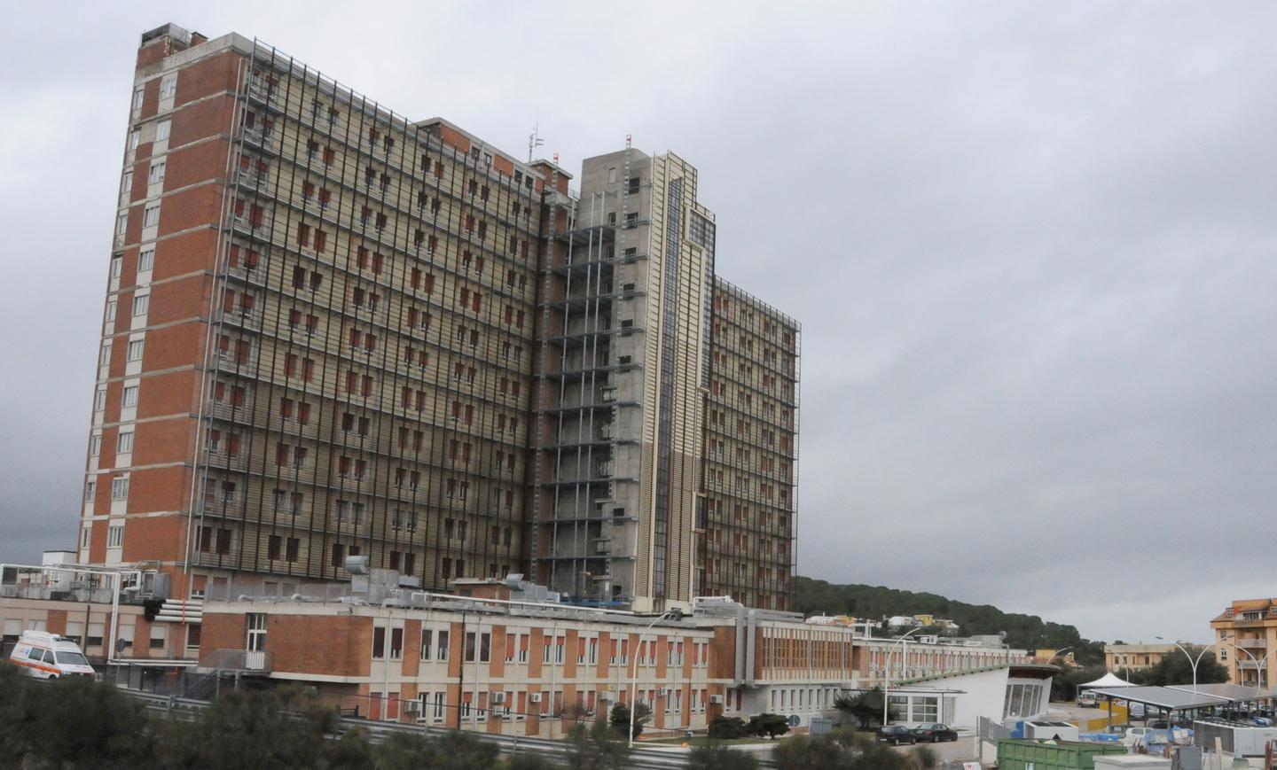 Nuoro, al San Francesco mancano 130 medici e 22 primari 