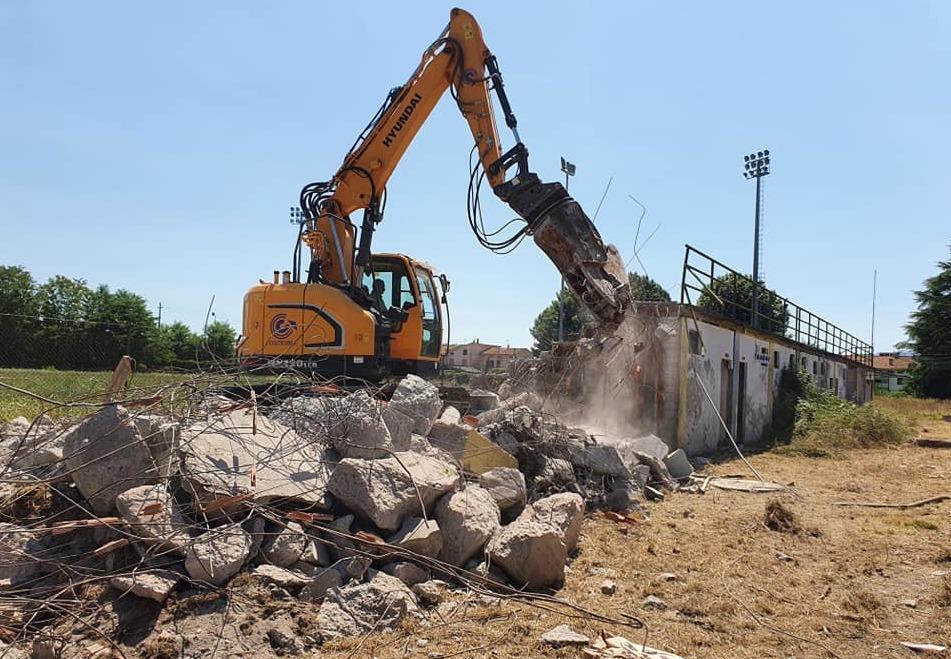 Nasce a Capannori la cittadella dello sport Partiti i lavori per il nuovo campo sportivo 