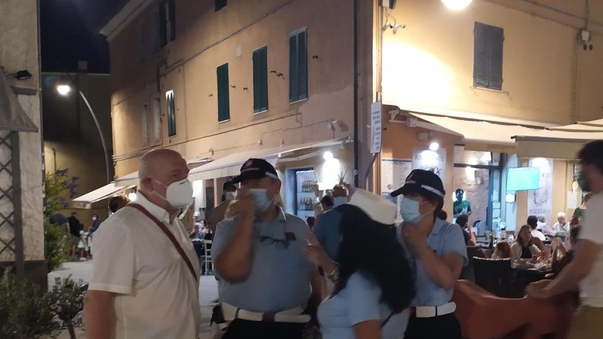 «Obbligo anche morale portare la mascherina»