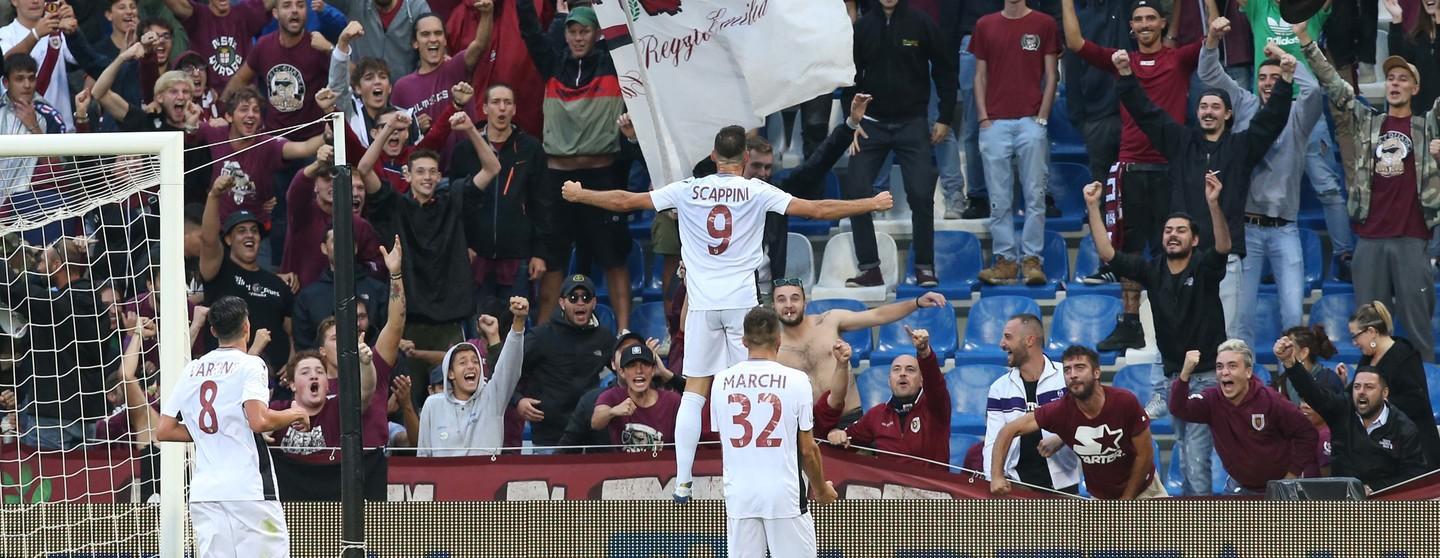Le ipotesi per il ritorno dei tifosi negli stadi Capienza al 40% e niente trasferte 