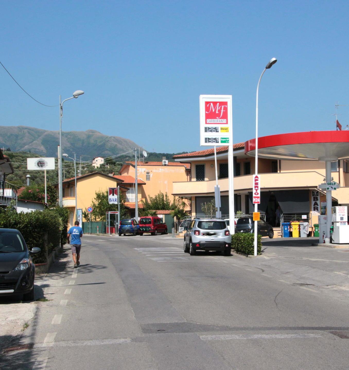 Bar e negozi 4 ore senza acqua «Non si sapeva»