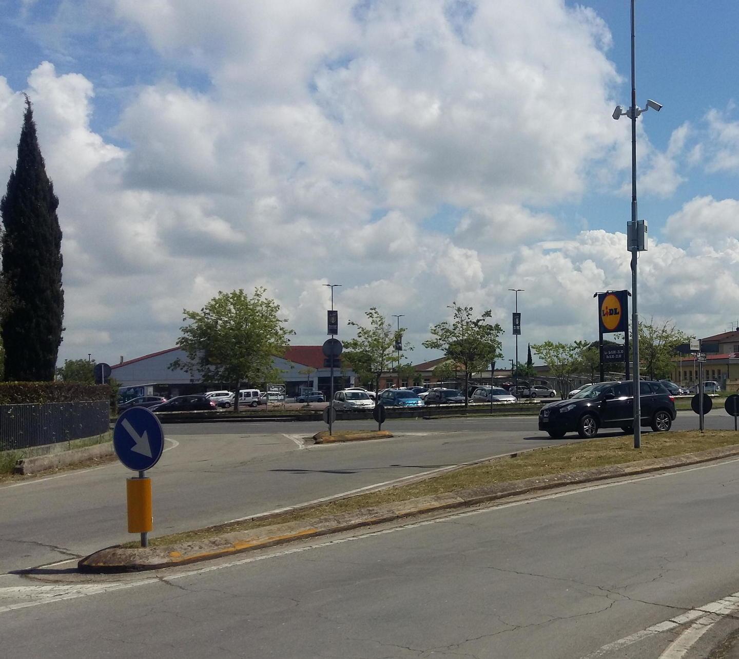 Appello alla Provincia: «Un anello ciclopedonale alla nuova rotatoria» 
