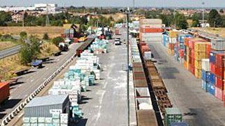 «Se si punta sulla ferrovia la bretella non ha senso»