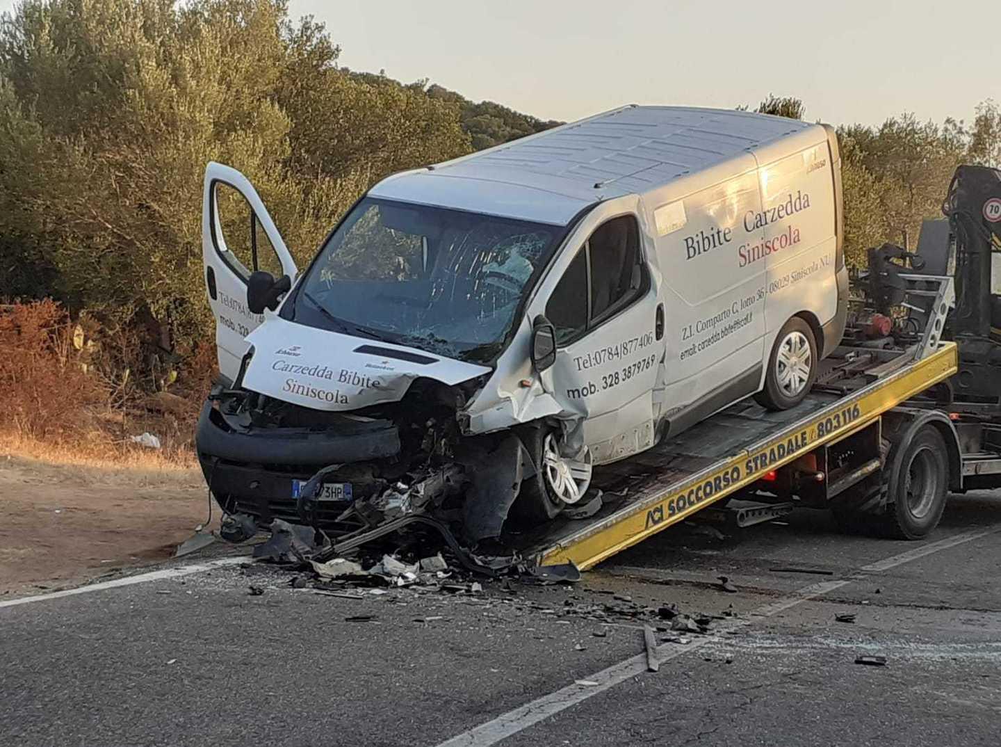 Frontale sull’Orientale sarda i due feriti stanno meglio