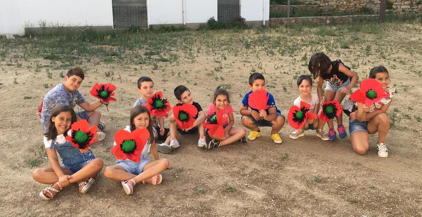 I bambini di Orani ricordano Borrotzu 
