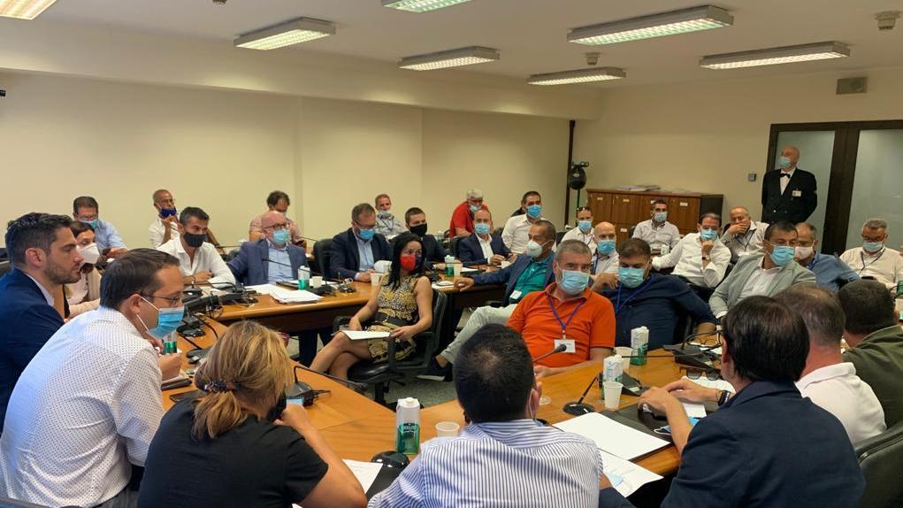 Sassari città metropolitana, primo sì