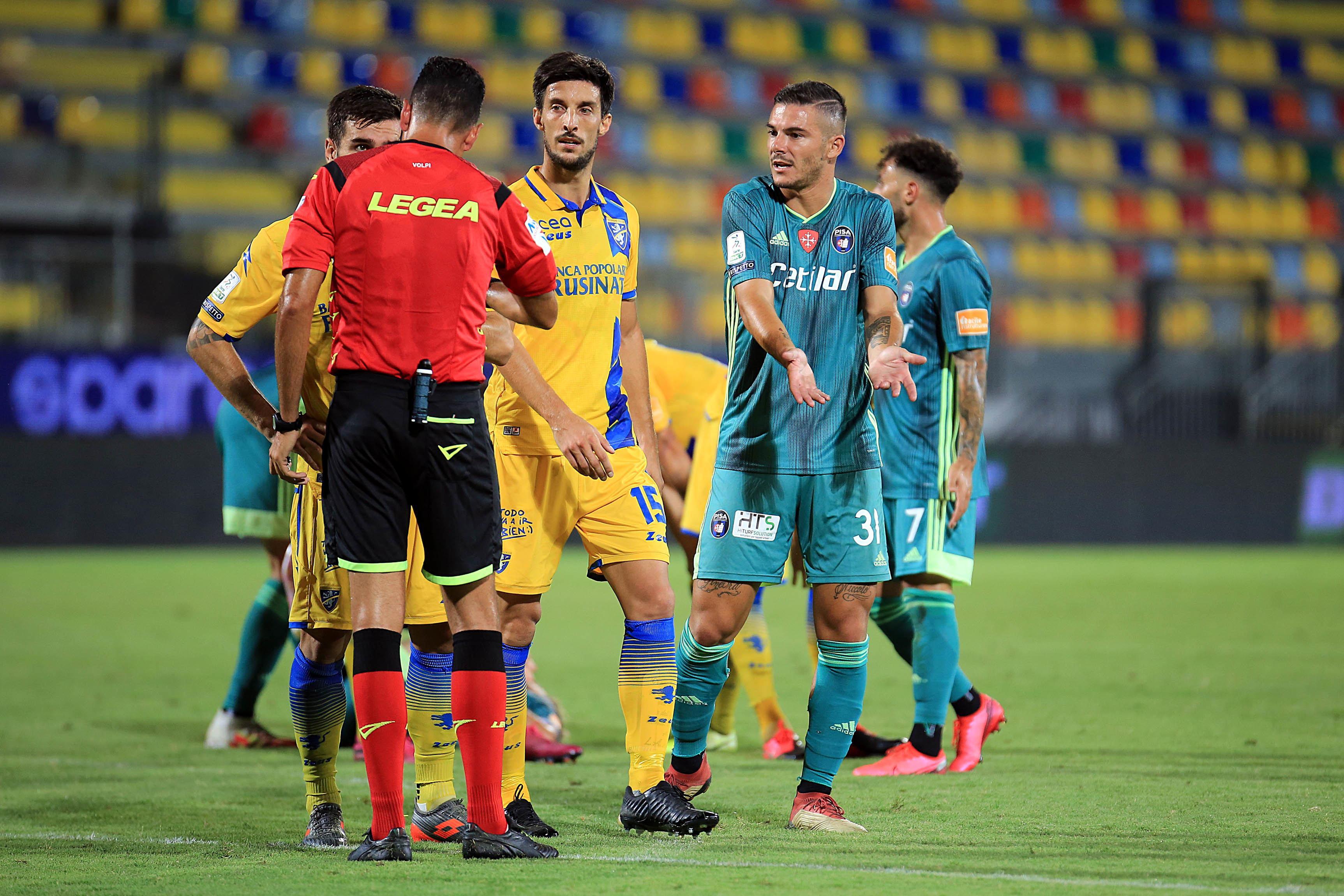 Marconi protesta con l''arbitro