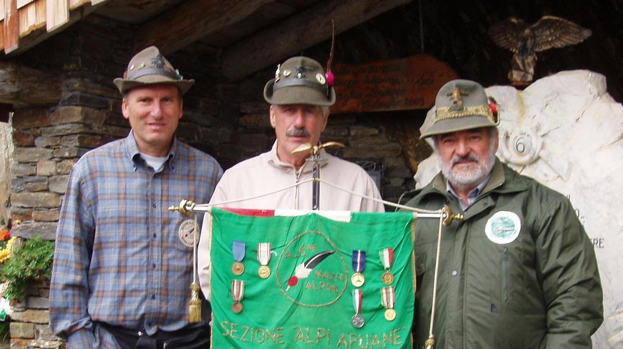 Gli Alpini ricordano le vittime del Covid