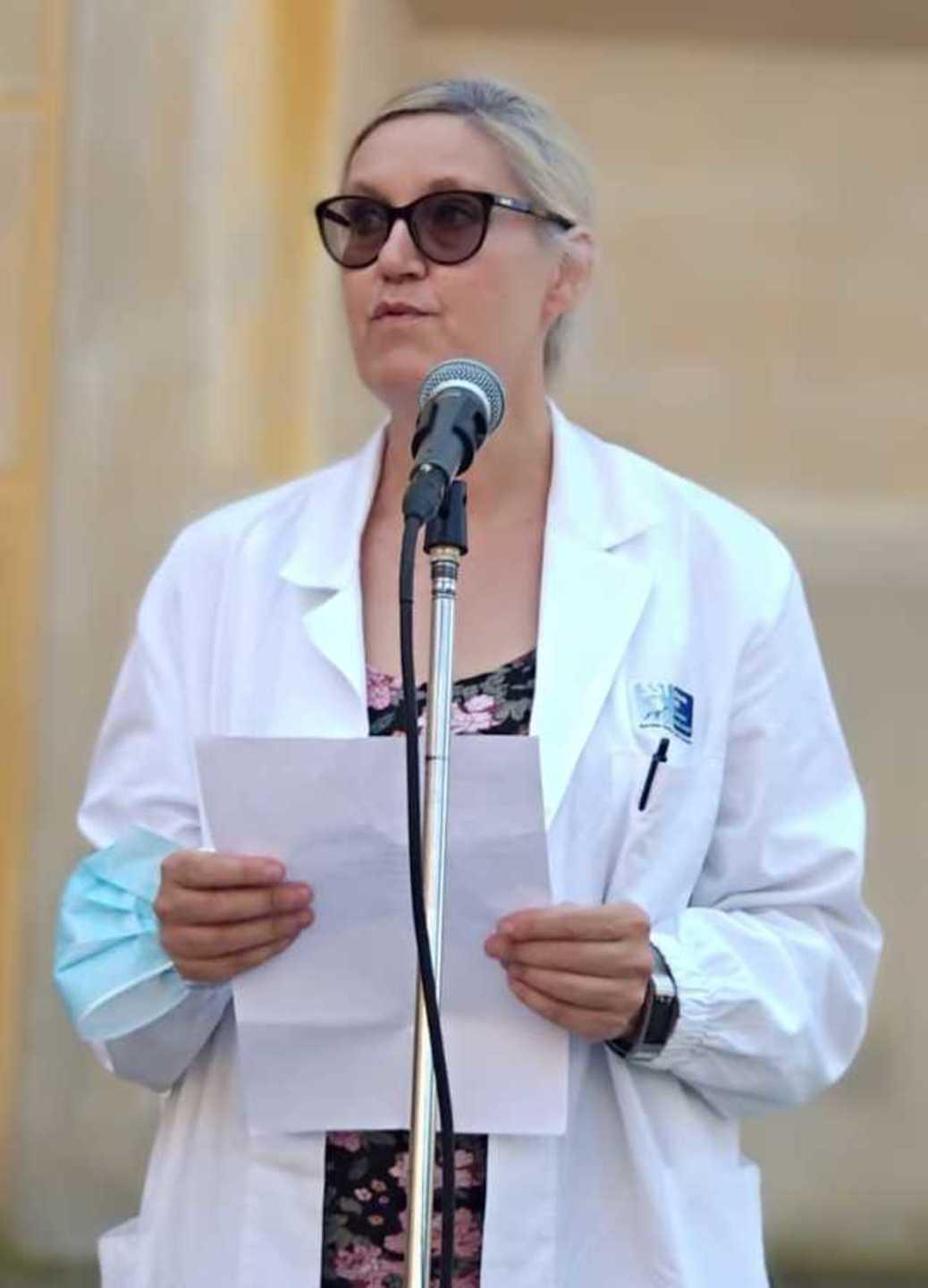 Una magnolia con 54 nomi in memoria delle vittime 