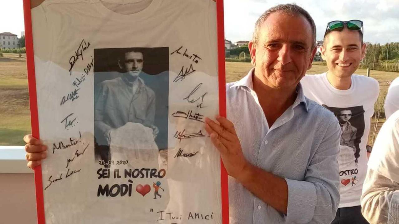 Il vero falso e il falso vero: le teste di Modì vanno in buca