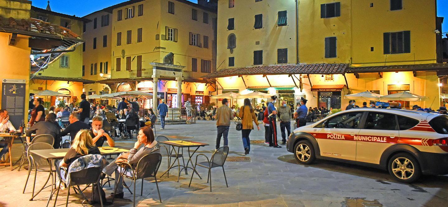 Test sierologici volontari e mascherine “Movida si... cura” arriva anche in città 