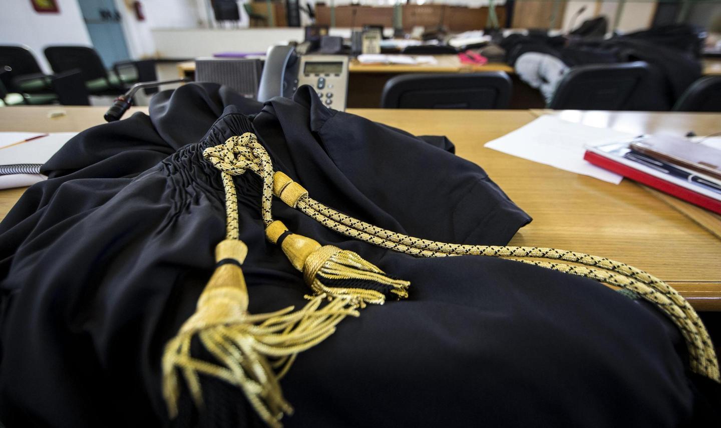Arzachena, attore ferito col bicchiere: sotto processo un 24enne 