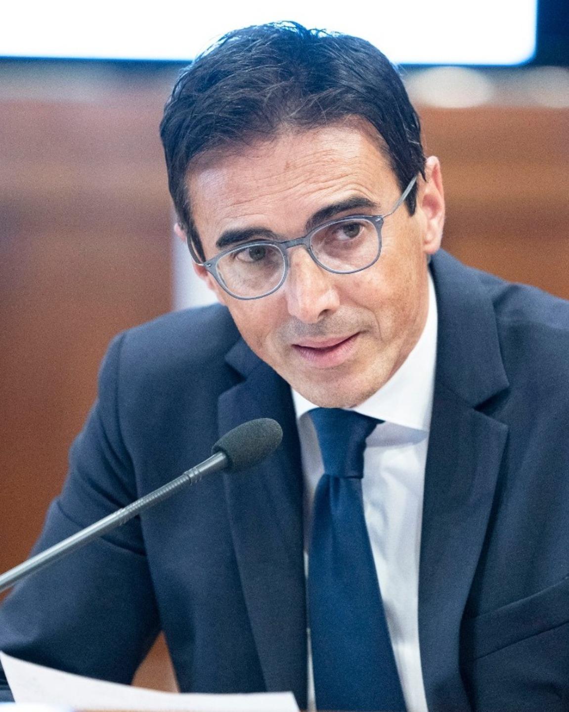 L’elica gli trancia una gamba Sub muore dissanguato 