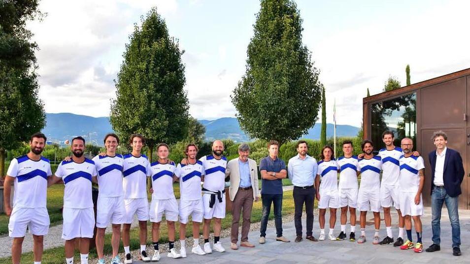 La foto ufficiale della formazione del Tc Pistoia