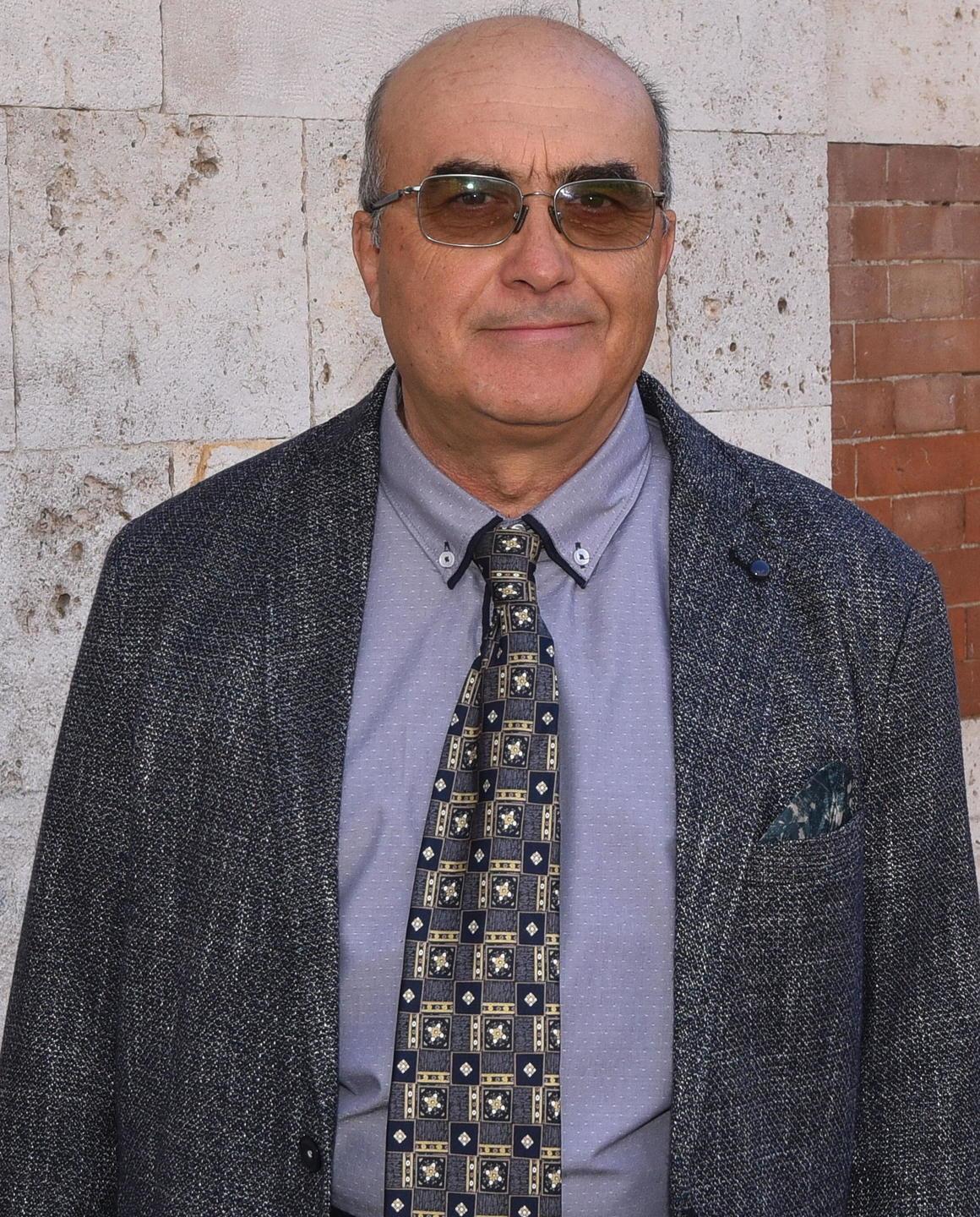 «Il prefetto intervenga sui Centri civici»