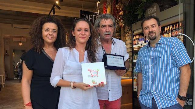 Il “Po’ Stò Cafè” riscuote applausi per il 5° atto di #TengoBanco, vetrina per artigiani e botteghe
