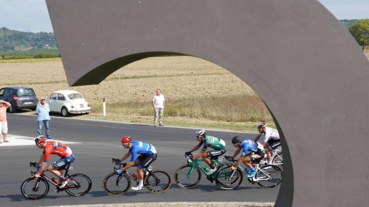 Giro della Toscana senza passaggi sul Monte Serra