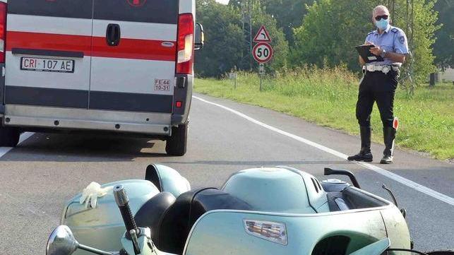 Scontro auto-scooter Un ferito all’ospedale