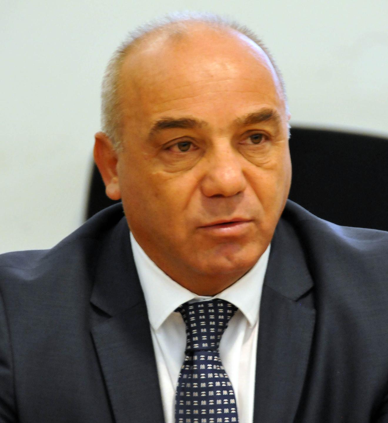 Sei milioni alla Tursport, Solinas corregge Chessa: «Mai deciso in Giunta» 