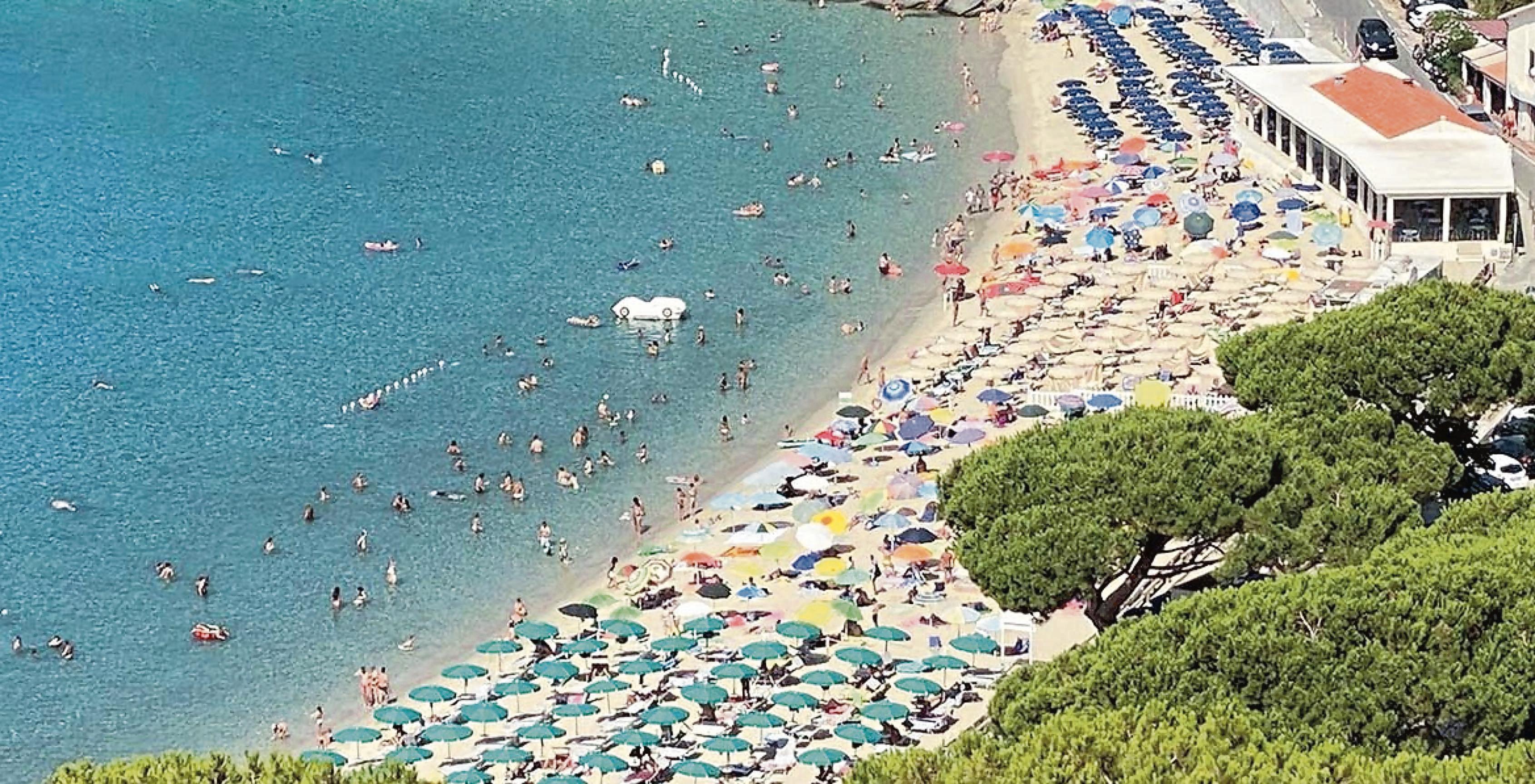 L’Elba nel pieno della stagione, limitati i danni pensando al futuro 