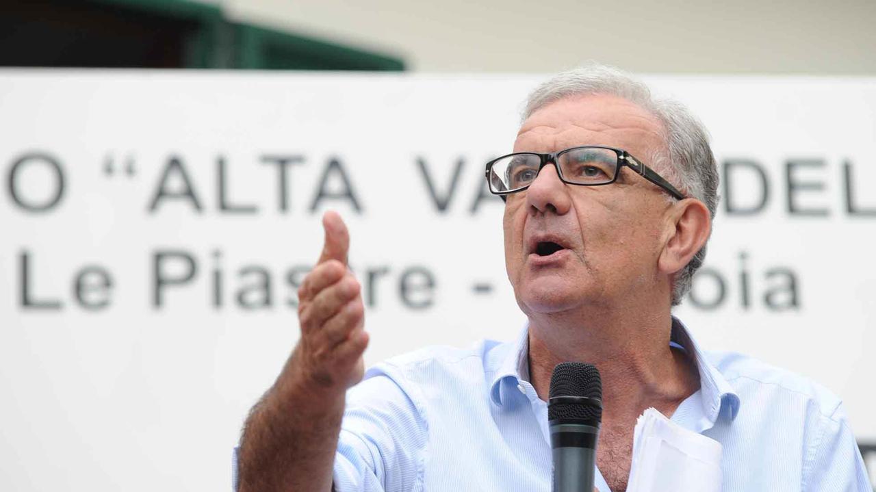 Gene Gnocchi: «Tra balle e fake news oggi sarebbe meglio fare il Campionato mondiale della verità»