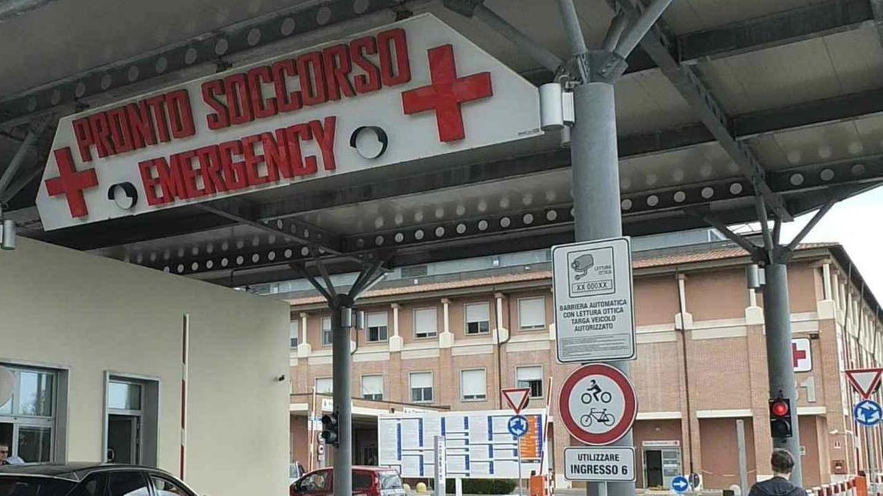 Incidente in scooter giovane di Levigliani ferito gravemente